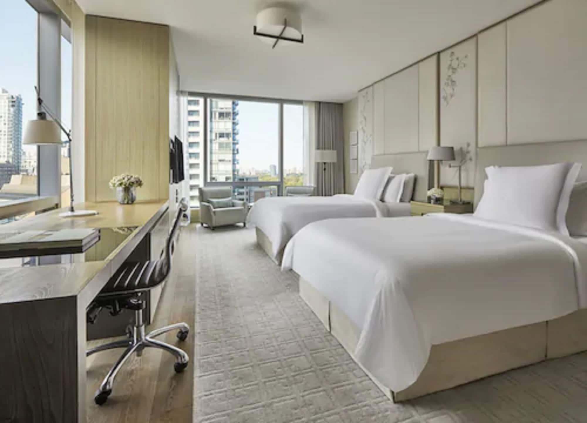 Four Seasons Hotel טורונטו מראה חיצוני תמונה