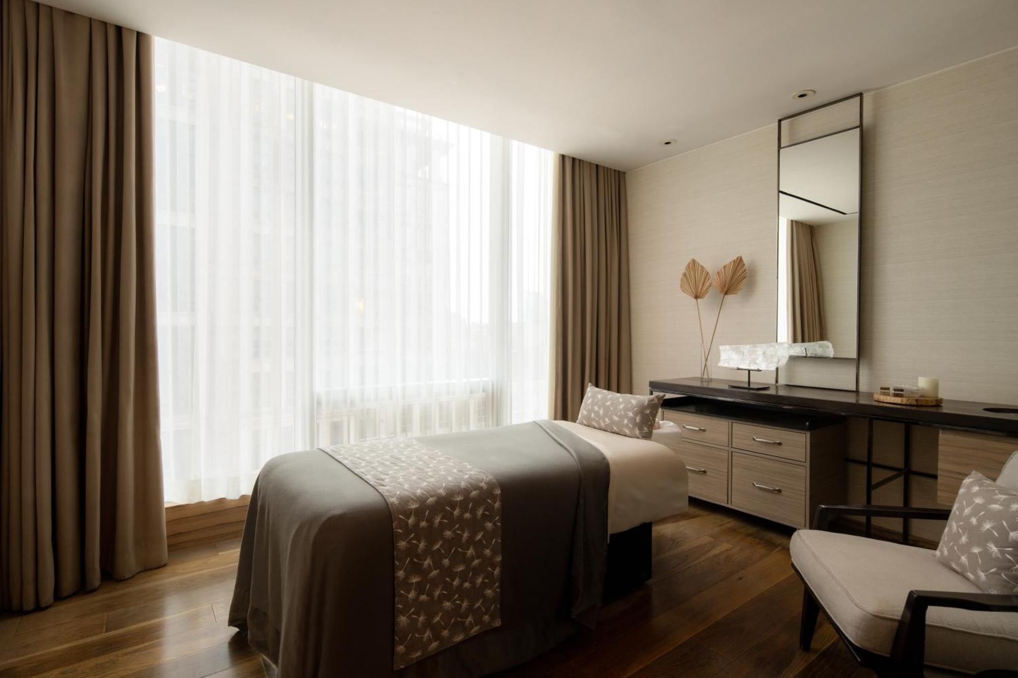 Four Seasons Hotel טורונטו מראה חיצוני תמונה